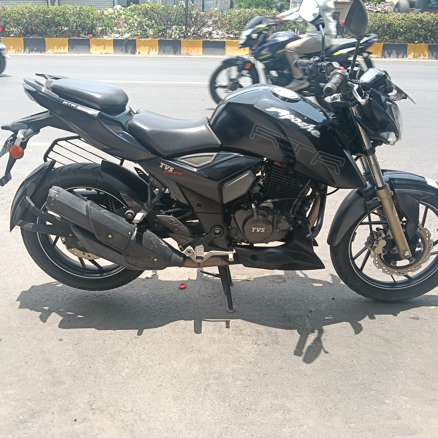 APACHE RTR 160 4V